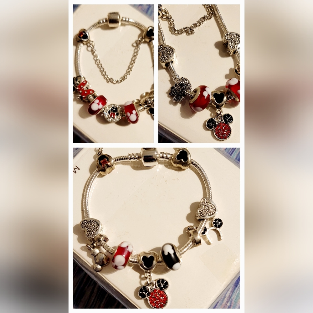 BN MICKEY AND MINNIE 3  CHARM BRACELETS